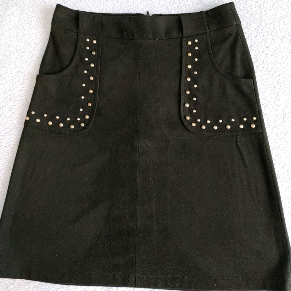 *SOLD* BB DAKOTA Knee Length Black Skirt